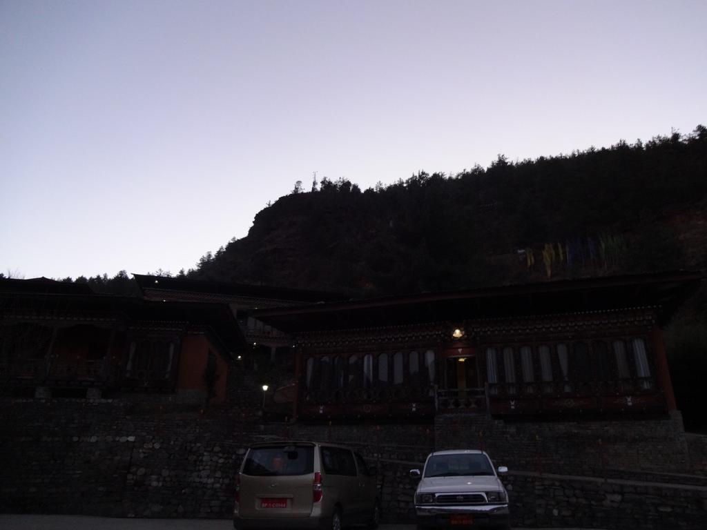 Tashi Namgay Resort Паро Экстерьер фото